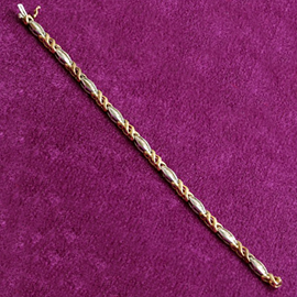 Curabitur cursus dignis