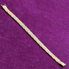 Curabitur cursus dignis