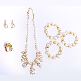 Curabitur cursus dignis